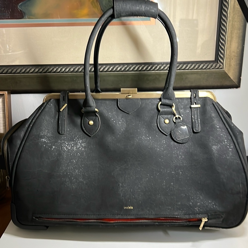 Trolala Women’s Carry On Bag Vegan Convertible.